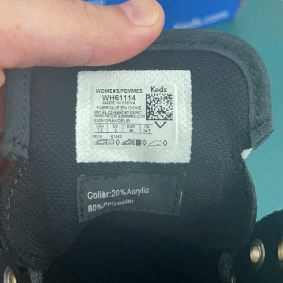 NEW WITH TAGS KEDS RISE SUADE BOOTIES with hidden wedge - 7.5 - Picture 6 of 6